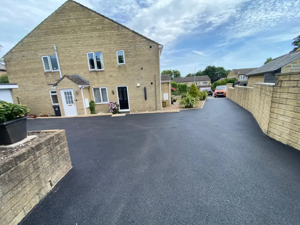 Tarmac Driveway And Retaining Installation Skircoat Green Halifax